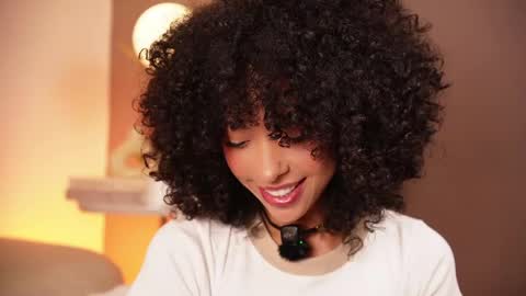Snapshot of oshun_25 chatting on 06-06-26, 10:14 Oshun online show from 06-06-26, 10:14