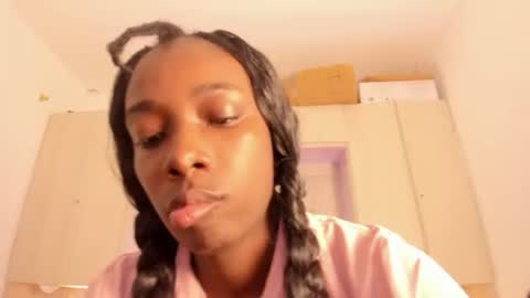 oshun_444 online show from 06-23-26, 12:03