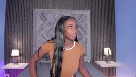 oshun_444 online show from 07-18-26, 12:09