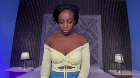 oshun_444 online show from 07-28-26, 11:39