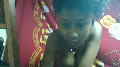 Snapshot of osinaa chatting on 05-06-26, 02:29 osinaa online show from 05-06-26, 02:29