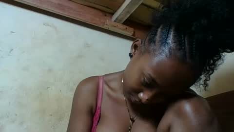 Snapshot of osinaa chatting on 05-13-26, 06:49 osinaa online show from 05-13-26, 06:49