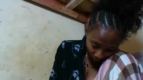 Snapshot of osinaa chatting on 05-18-26, 04:07 osinaa online show from 05-18-26, 04:07
