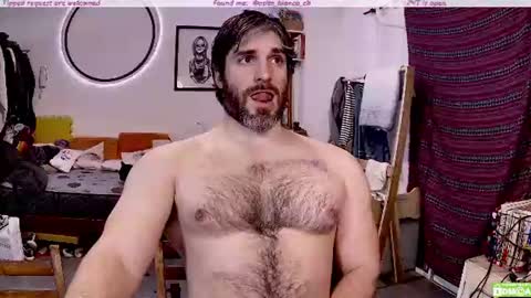 Snapshot of osito_blanco chatting on 07-22-26, 09:39 Osito Blanco online show from 07-22-26, 09:39