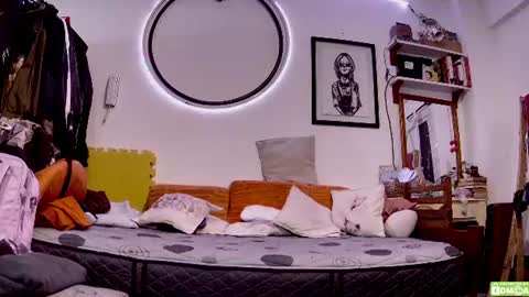 Snapshot of osito_blanco chatting on 07-29-26, 11:03 Osito Blanco online show from 07-29-26, 11:03