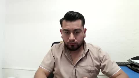 Snapshot of oskregal chatting on 02-18-26, 06:37 oskregal online show from 02-18-26, 06:37