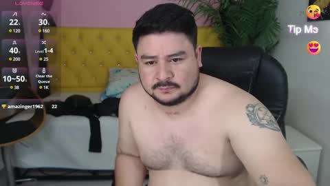 Snapshot of oso_gael chatting on 02-19-25, 05:49 Bear Gael online show from 02-19-25, 05:49