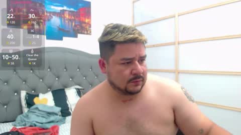 Snapshot of oso_gael chatting on 09-13-25, 05:46 Bear Gael online show from 09-13-25, 05:46