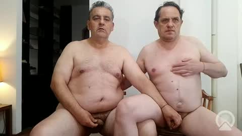 Snapshot of osoandcub chatting on 06-17-26, 07:15 Osoandcub online show from 06-17-26, 07:15