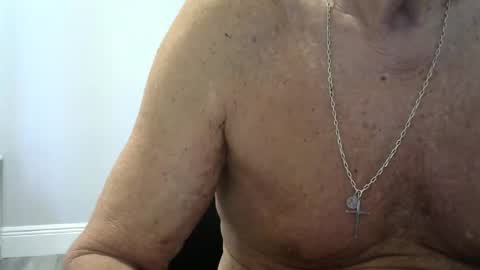 Ossi online show from 02-14-26, 04:48