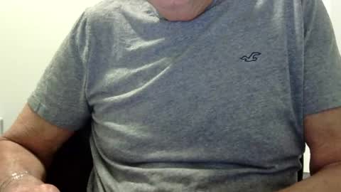 Snapshot of ossibottom chatting on 07-03-26, 02:29 Ossi online show from 07-03-26, 02:29
