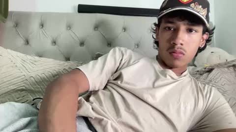 ostin 18hot online show from 04-17-26, 04:15