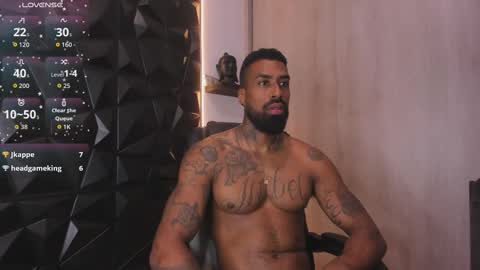 Ostin Daniels online show from 09-11-25, 01:39