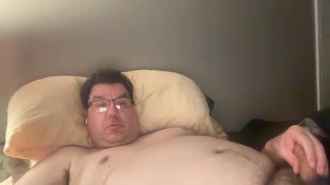 otter916 online show from 02-19-25, 06:33