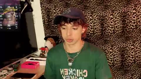 Snapshot of otter_star chatting on 03-20-26, 03:11 Princces Albert online show from 03-20-26, 03:11