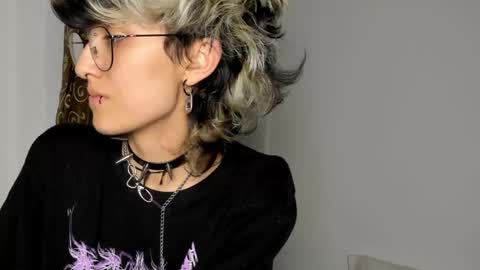 Otto 3 online show from 12-21-24, 06:09