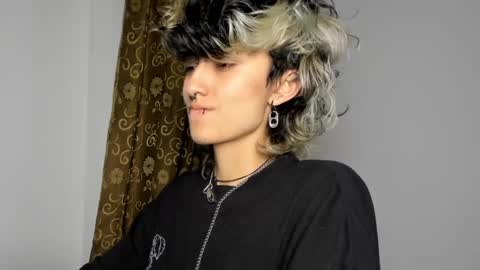 Otto 3 online show from 12-27-24, 04:15