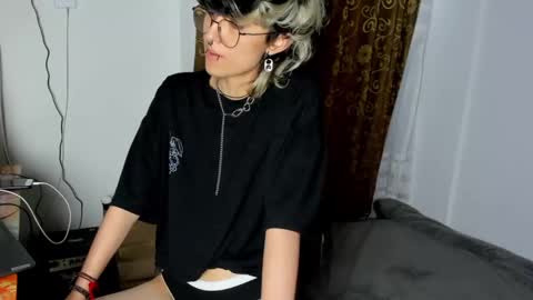 Otto 3 online show from 12-27-24, 09:22