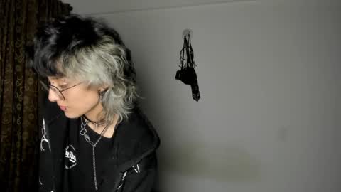 Otto 3 online show from 02-21-25, 06:07