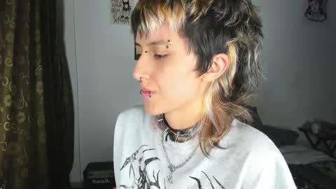 Otto 3 online show from 03-22-26, 06:39