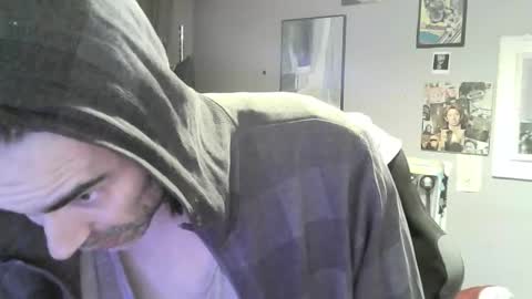 Snapshot of ouinnybis195625 chatting on 10-18-25, 10:05 ouinnybis195625 online show from 10-18-25, 10:05