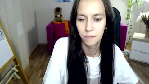 Snapshot of ourstors chatting on 07-27-26, 02:02 lisa online show from 07-27-26, 02:02