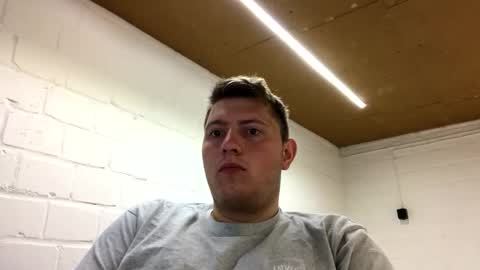 outflayd online show from 04-08-26, 01:44