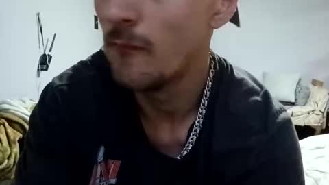 Snapshot of outlawdick226622 chatting on 06-07-26, 12:04 outlawdick226622 online show from 06-07-26, 12:04