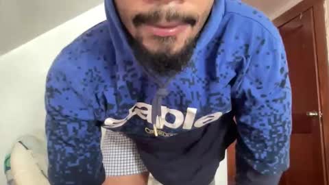 outofhisleague_ online show from 04-08-26, 01:11