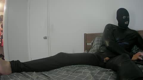 Snapshot of overkill6x9 chatting on 01-26-25, 02:45 overkill6x9 online show from 01-26-25, 02:45