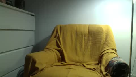 Snapshot of ovid231 chatting on 12-29-24, 08:04 92 online show from 12-29-24, 08:04