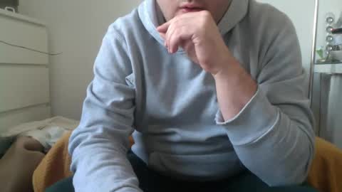 Snapshot of ovid231 chatting on 12-16-25, 09:58 92 online show from 12-16-25, 09:58