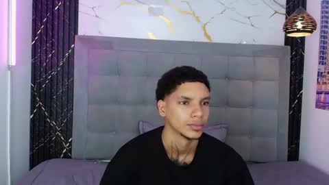 owen blaze online show from 07-04-26, 03:24