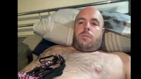 Snapshot of owenfn2 chatting on 07-10-26, 06:17 Owen2022 online show from 07-10-26, 06:17