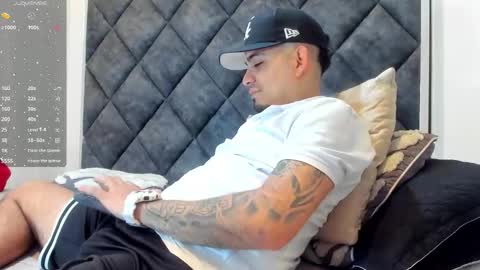 O W E N - S T O N E online show from 11-18-25, 11:47