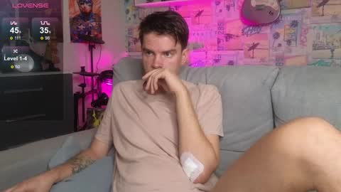 Mike online show from 10-26-25, 11:38