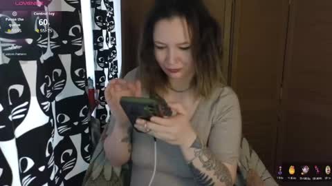 Snapshot of ozalin chatting on 06-01-26, 12:18 ozalin online show from 06-01-26, 12:18
