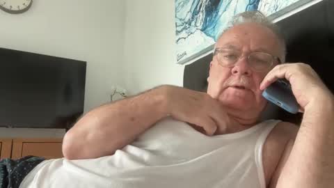 ozhairybearxxxx online show from 12-08-24, 11:40