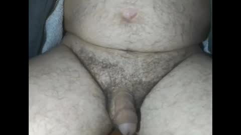 Snapshot of ozkar8 chatting on 10-19-25, 02:01 ozkar8 online show from 10-19-25, 02:01