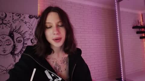 Alice online show from 12-15-24, 05:53