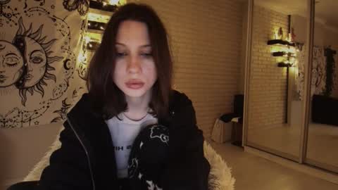 Alice online show from 12-21-24, 11:13