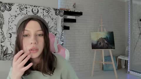 Alice online show from 03-07-25, 01:40