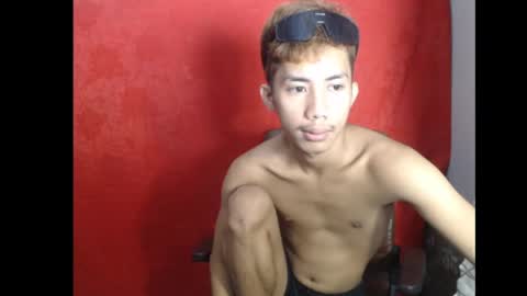 p1noytwink_xel online show from 05-29-26, 11:52