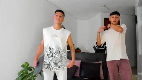 P online show from 04-23-26, 04:14