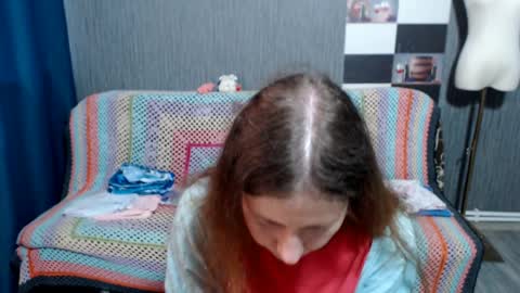 Ella online show from 04-05-26, 09:06