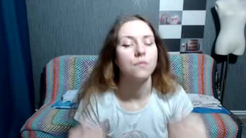 Ella online show from 04-11-26, 07:45