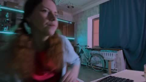 Ella online show from 06-01-26, 06:37