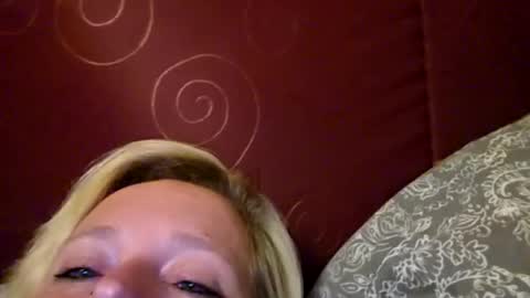 Snapshot of paar_xxx chatting on 06-23-26, 08:18 paar_xxx online show from 06-23-26, 08:18