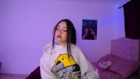 Paris online show from 06-30-26, 12:00