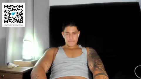 Snapshot of pablo_boston chatting on 06-13-26, 09:35 Javi online show from 06-13-26, 09:35